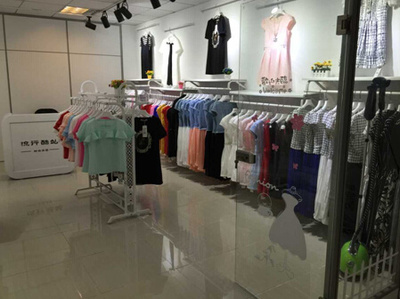 云聯(lián)天下——攝影器材企業(yè)的核心競(jìng)爭(zhēng)力